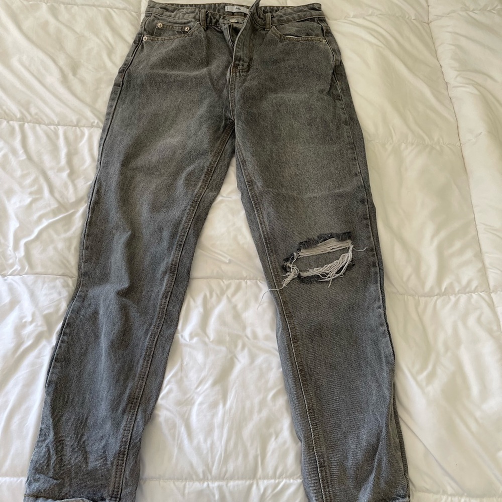 Adika straight leg jeans👖🤍